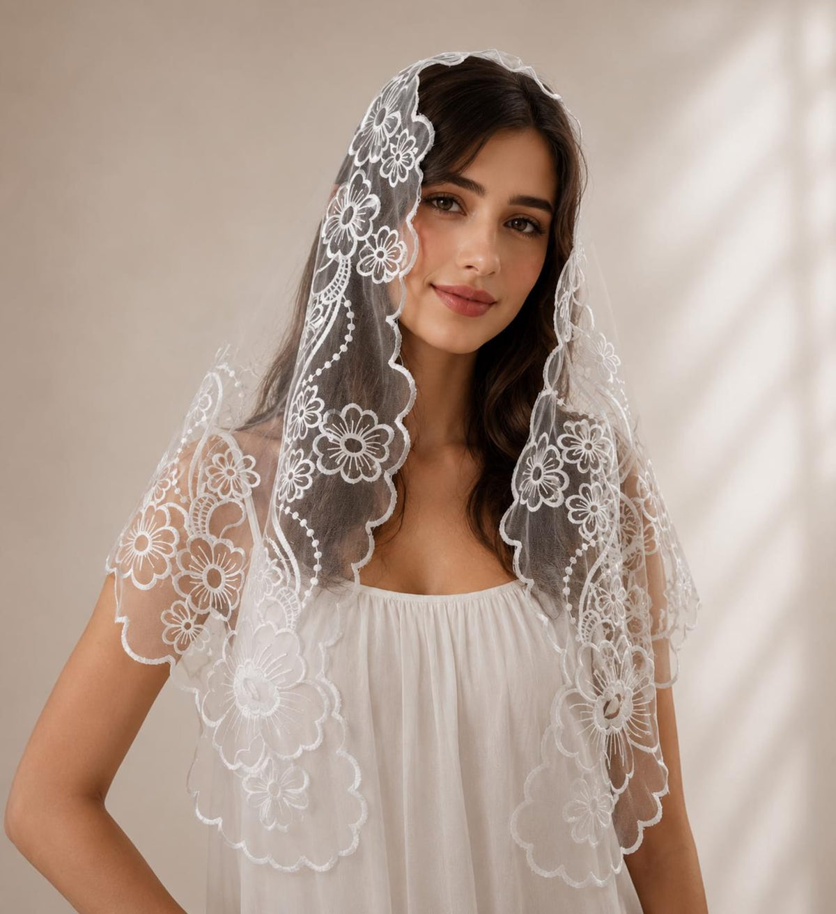 The Veronica Veil - Embroidered Mantilla — photo 5
