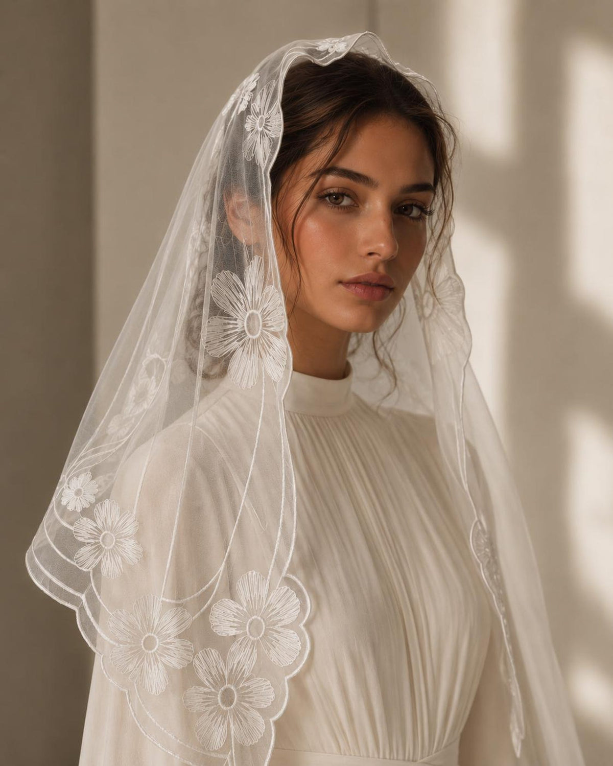 The Grace Veil - Floral Mantilla Veil — photo 2