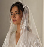The Grace Veil - Floral Mantilla Veil — photo 3