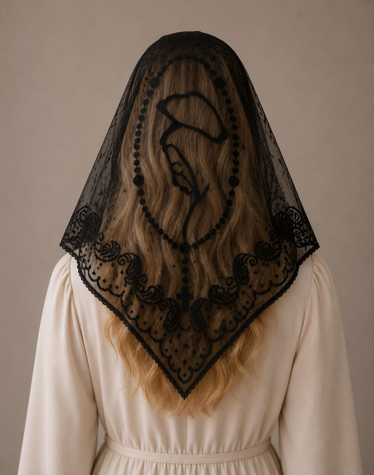 Mother Mary Rosary Mantilla Veil | “Mediugorje” Embroidered Lace Chapel Veil — photo 3